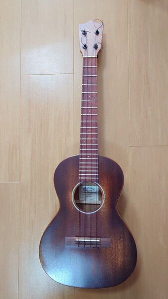 Martin T1 Uke StreetMaster