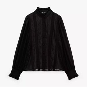 セミシースルーレースシャツ(ZARA)