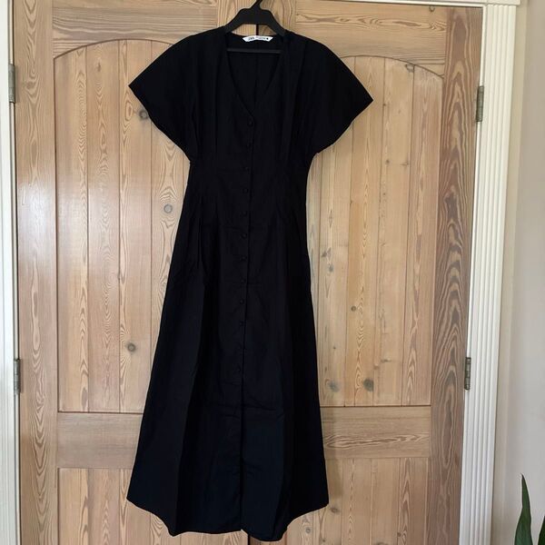 ポプリン地ミディシャツワンピース(ZARA)