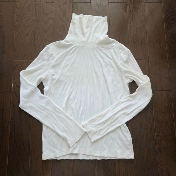 美品★タートルネックTシャツ ホワイト 長袖 レディース Mサイズ