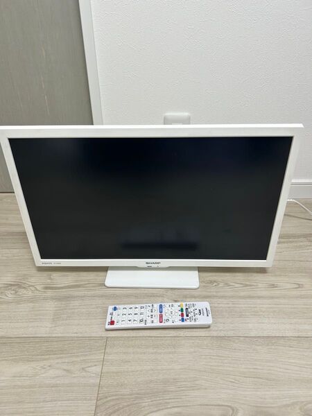 SHARP 液晶テレビ 2T-C22DE 2022年製 リモコンつき 人気 早い者勝ち