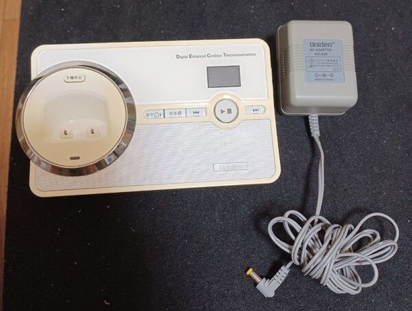 デジタルコードレス留守番電話機 ユニデン DECT3080 ※子機なし※