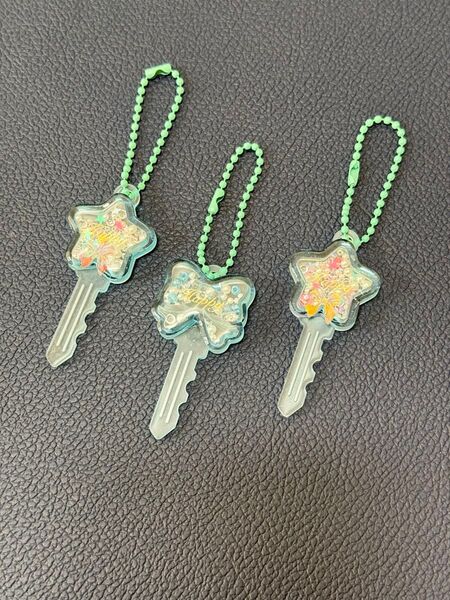シャカシャカキーホルダー レジン お友達セット3個