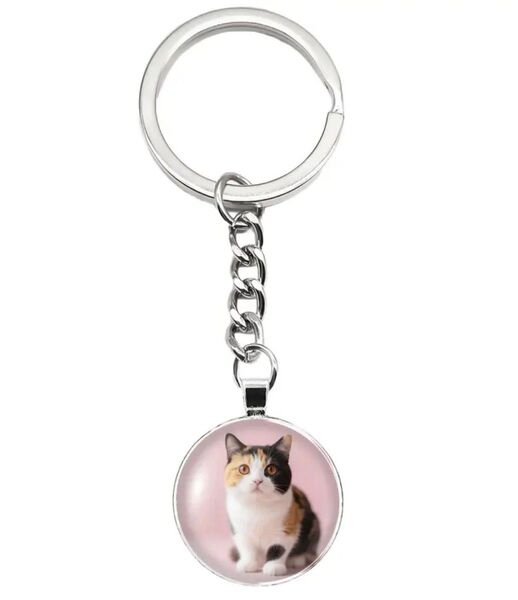 三毛猫 円形 キーホルダー 猫 ネコ ねこ かわいい