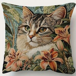 刺繍風 クッションカバー 長毛 ノルウェージャン メインクーン キジトラ 猫と花 猫 ネコ ねこ 猫の雑貨 インテリア