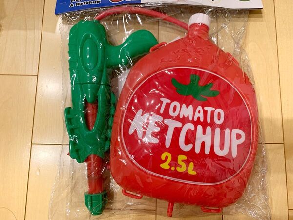 ウォーターガン 水鉄砲 新品未使用 スリーコインズ