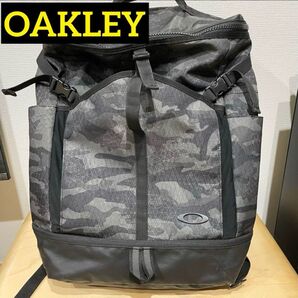 Oakley オークリー 迷彩柄 カモフラージュ柄 リュック バックパック