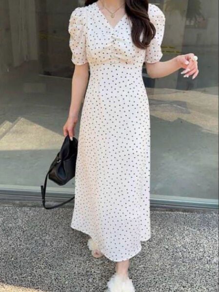7/2までお値下中★美品★GRL グレイル mc015a ドット柄 バックレースアップ フレアワンピース