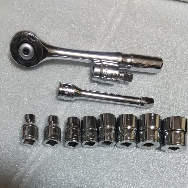 Deen 差し込み角1/4 ソケットレンチセット 未使用