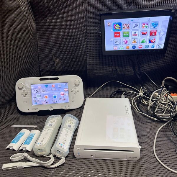 Wii U 本体32GB M195.F422 マリオカート8内蔵