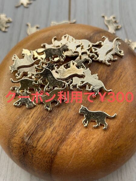 【レジン レジン枠 空枠 チャーム】封入パーツ デコパーツ ネイルパーツ ねこ 猫