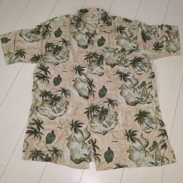 Bacht tmes Resort アロハシャツ 半袖 総柄 Lサイズ 古着