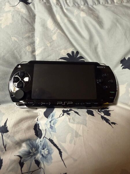PSP1000 IPS液晶カスタム本体、バッテリー、ソフト、メモリースティック4Gのセット