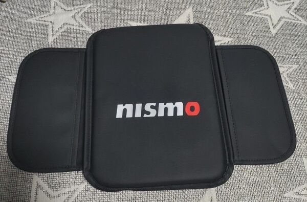日産ニスモセンターコンソールボックスパットサイドポケット付き。現品限り。激安価格値引き交渉不可。購入前に必ずサイズ確認お願いします