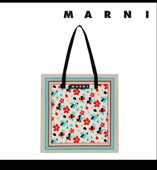 美品!01 マルニ バンダナトート トートバッグ リップスティック