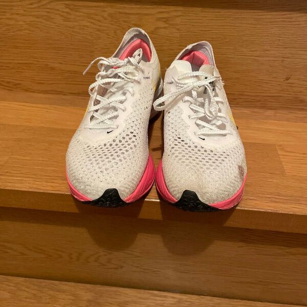 NIKE ヴェイパーフライ3 ピンク/ホワイト 使用感あり