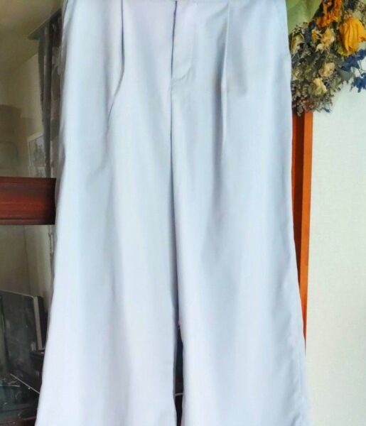 ライトブルー ワイドパンツ 春夏 新品タグ付き Mサイズ