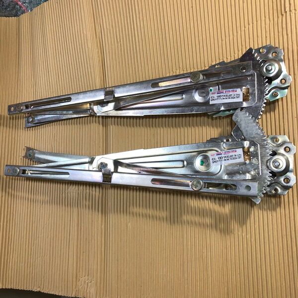 新品 ジムニー JA11 SJ30 JA22 ウインドウレギュレーター 左右
