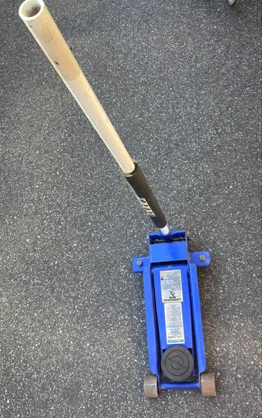 油圧式フロアジャッキ 2.75トン 中古