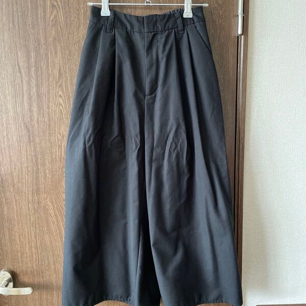 黒 ガウチョパンツ S
