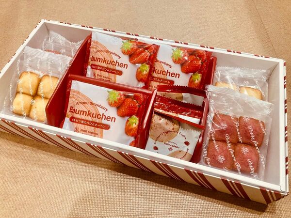 いちごスイーツ焼き菓子詰め合わせ バウムクーヘン クッキー ミニフィナンシェ