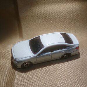 【絶版】トヨタ クラウン 白 ミニカー 新品同様 箱なし トミカ 26 トヨタ クラウン TOYOTA CROWN