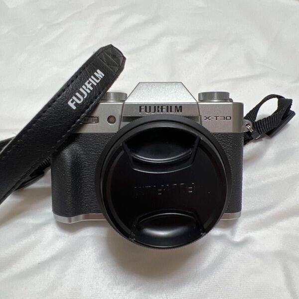 【美品】FUJIFILM X-T30II(箱あり)