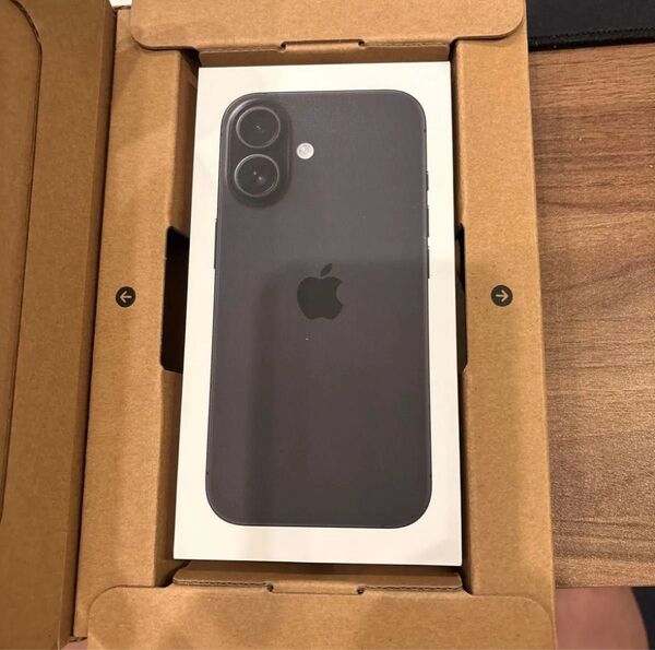 iPhone 16 128GB ブラック
