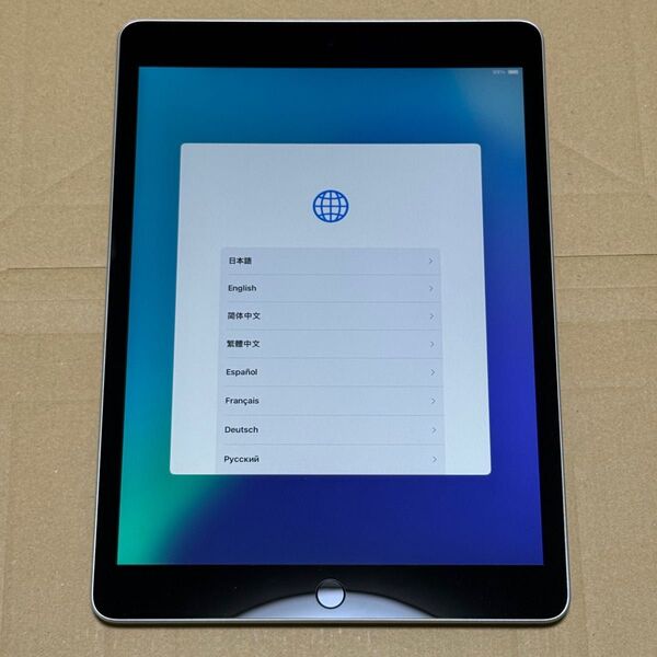訳あり Apple iPad 第9世代 64GB シルバー MK2L3J/A Wi-Fiモデル 純正スマートカバー付き 中古