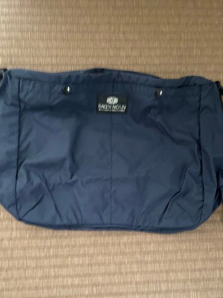 バッグンナウン ショルダーバッグ