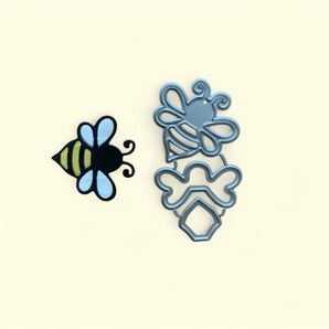 カッティングダイ ミツバチ ダイカット かわいい お子様でも簡単に作れる グリーティングカード作りに大活躍