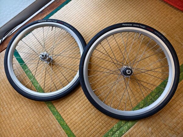 20インチ(406)ホイール(Panaracer Minits Tough付き)