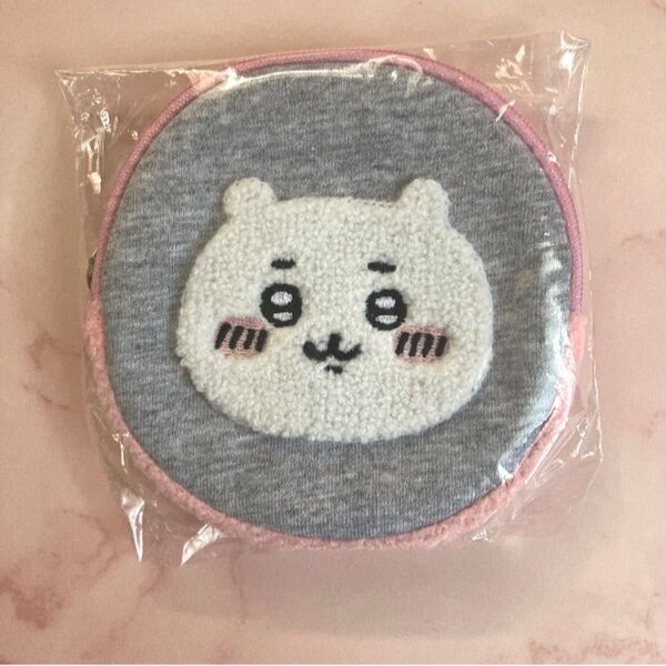 新品・未使用 ちいかわ 相良刺繍まんまるポーチ