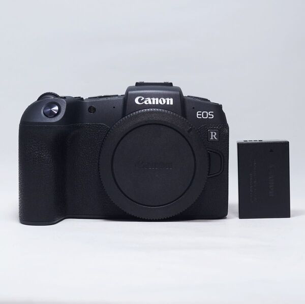 超美品 Canon EOS RP ボディ ブラック 訳あり ミラーレス一眼カメラ