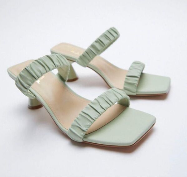 ZARA ギャザーストラップヒールサンダル 39