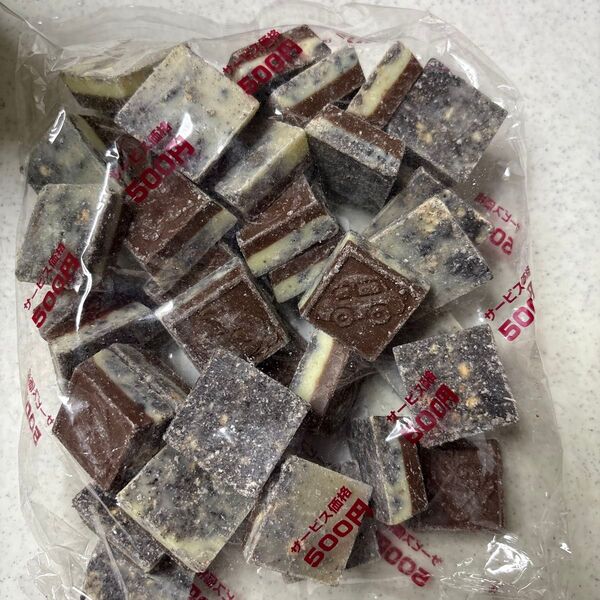 チロルチョコ ザクザクチョコクランチ