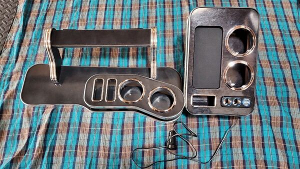 デリカD5前期 センターテーブル&フロントテーブルセット
