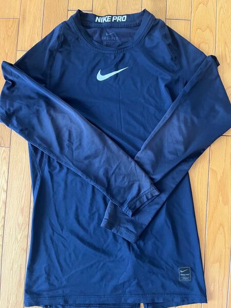 NIKE PRO 長袖アンダーシャツ ネイビー メンズ サイズM