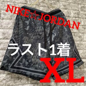 期間限定値下げ価格♪ナイキ★ジョーダン★ハーフパンツ☆メンズ XL ショートパンツ 総柄