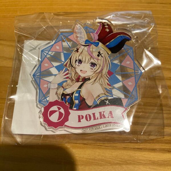 ジョイポリス ホロライブ アクリルバッジ 尾丸ポルカ ポルカ アイス 特典