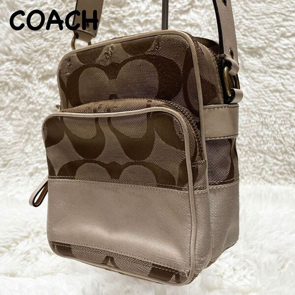 COACH コーチ ショルダーバッグ サコッシュ クロスボディバッグ ベージュ ブラウン シグネチャー