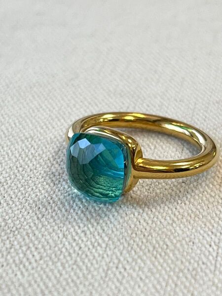 ファッションリング ブルー ゴールド 新品 フリーサイズ リング 指輪 アクセサリー カラーストーン