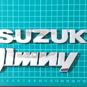スズキ純正 ジムニー バックドア エンブレム 2個セット 中古品
