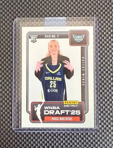 Paige Bueckers WNBAドラフトインスタントカード RC PANINI