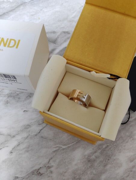フェンディ リング 指輪 7AJ193 バンドリング FFモチーフ 19号 FENDI