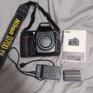 【美品】Nikon D700 一眼レフカメラ 本体 保護プロテクター付き