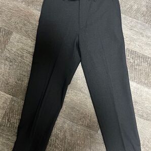 ユニクロ w70/l70 感動パンツ ウールライク ダークグレー