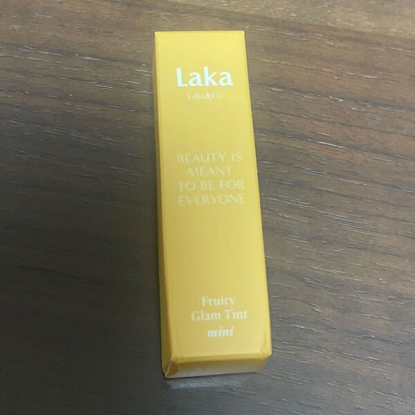 Laka フルーティーグラムティント Cherry 104 ミニ サイズ