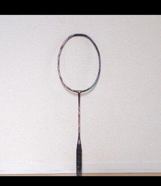 YONEX ASTROX 100ZZ 4UG5