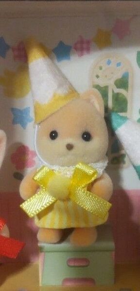 新品 シルバニアファミリー にぎやか赤ちゃん いろえんぴつ キャラメルイヌの赤ちゃん
